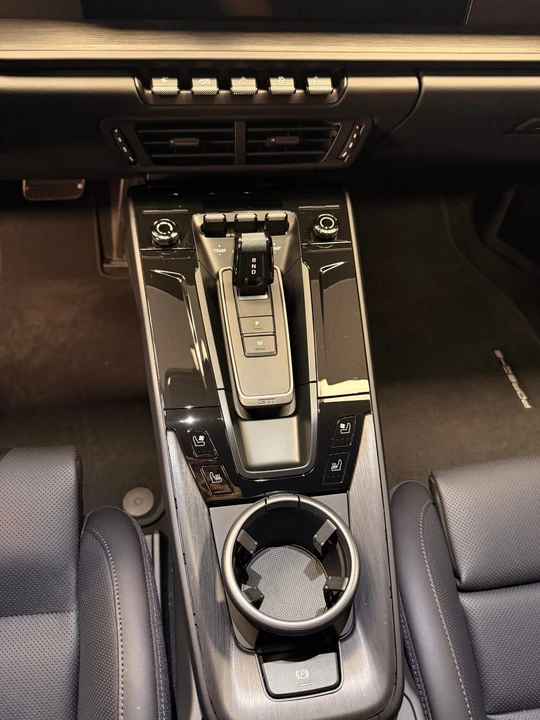 2025 Porsche 992 Carrera GTS - Image 18 of 29