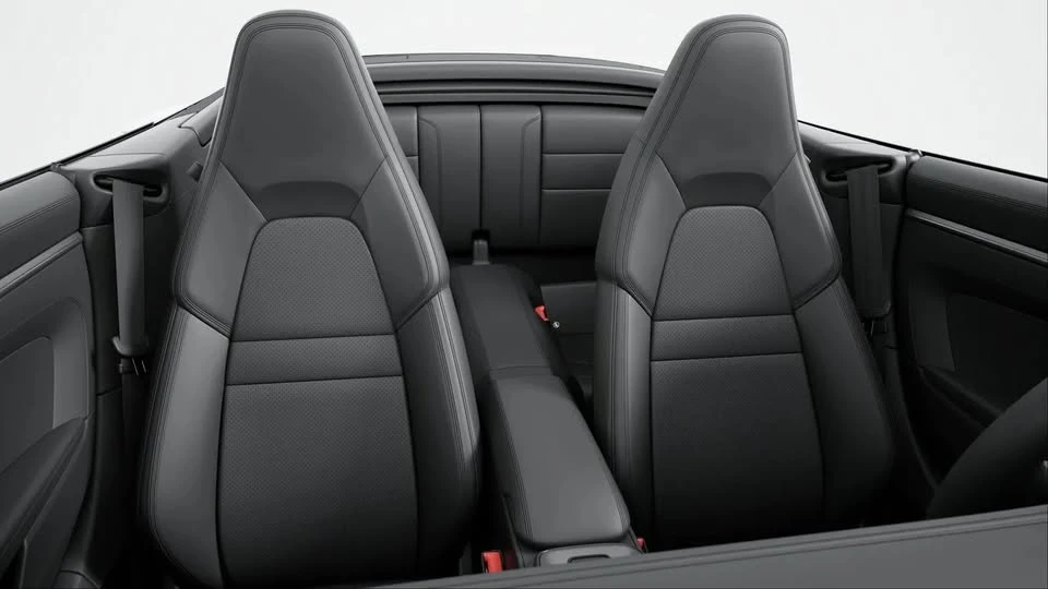 2025 Porsche 992 Carrera S - Image 7 of 7
