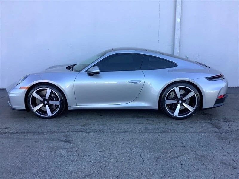 2025 Porsche 992 Carrera S - Image 5 of 31