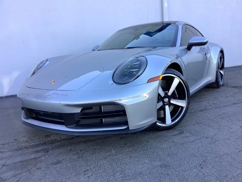 2025 Porsche 992 Carrera S - Image 3 of 31