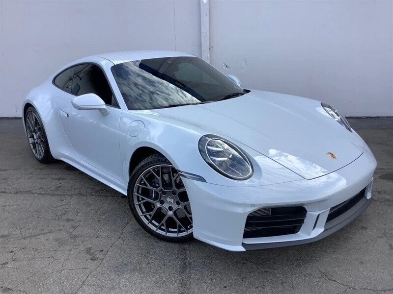 2025 Porsche 992 Carrera - Image 3 of 21