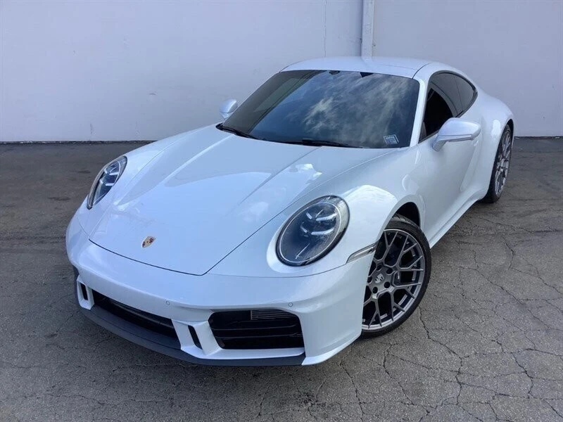 2025 Porsche 992 Carrera - Image 5 of 21