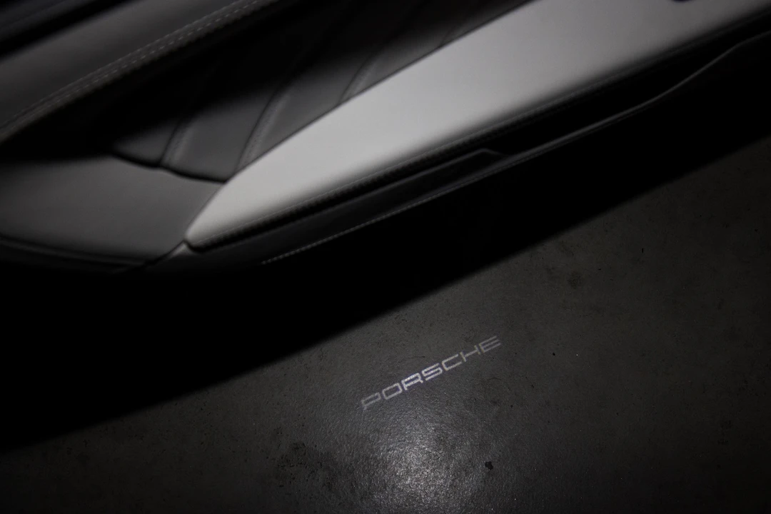 2025 Porsche 992 Carrera - Image 16 of 21