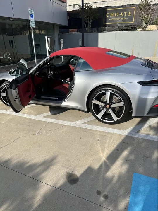 2025 Porsche 992 Carrera - Image 3 of 4