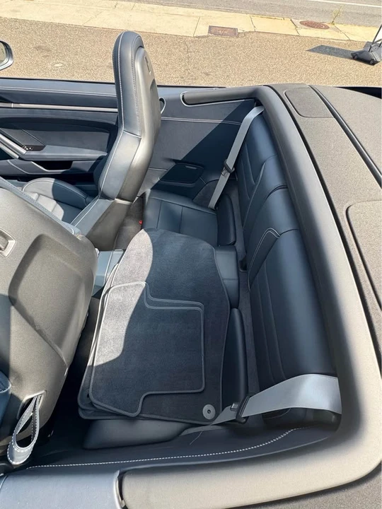2025 Porsche 992 Carrera - Image 7 of 10