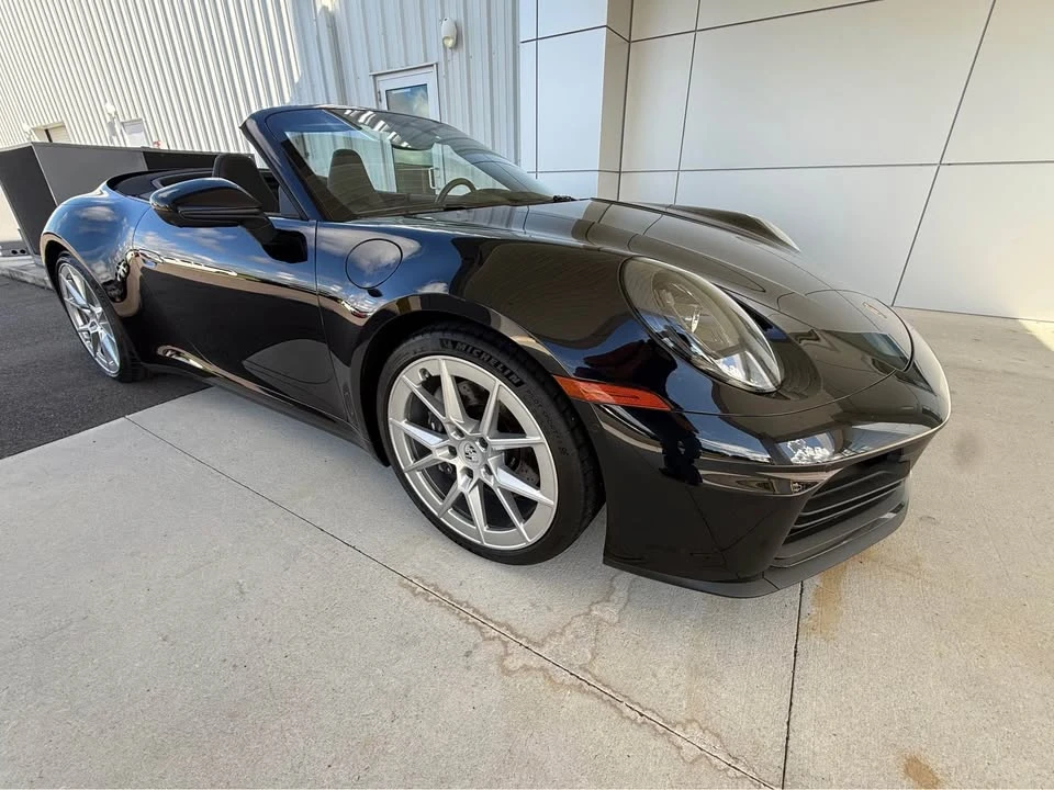 2025 Porsche 992 Carrera - Image 2 of 14
