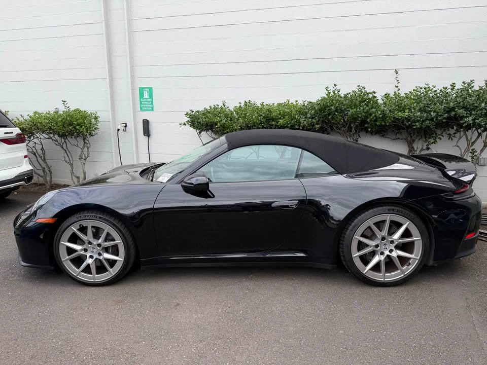 2025 Porsche 992 Carrera - Image 4 of 6
