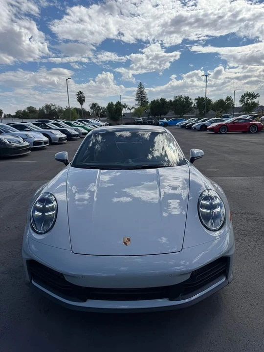 2025 Porsche 992 Carrera - Image 2 of 9