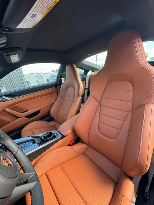 2025 Porsche 992 Carrera - Image 7 of 9