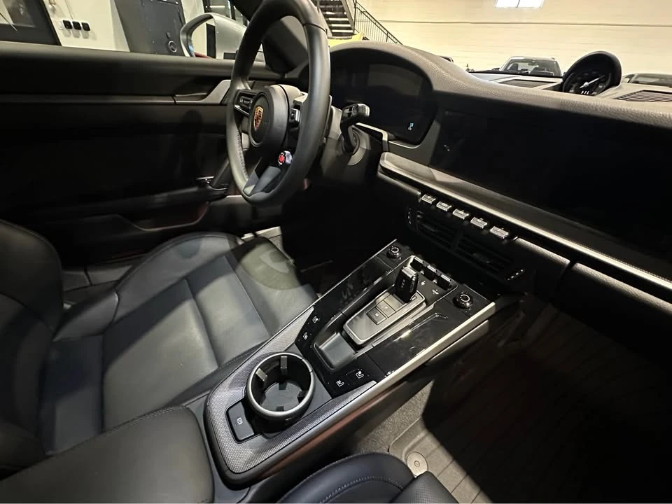 2025 Porsche 992 Carrera - Image 13 of 18