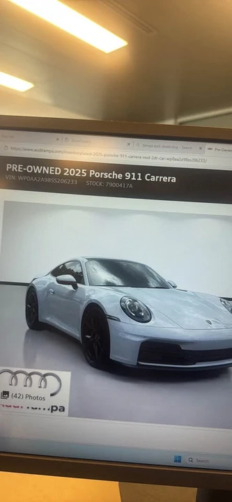 2025 Porsche 992 Carrera - Image 4 of 7