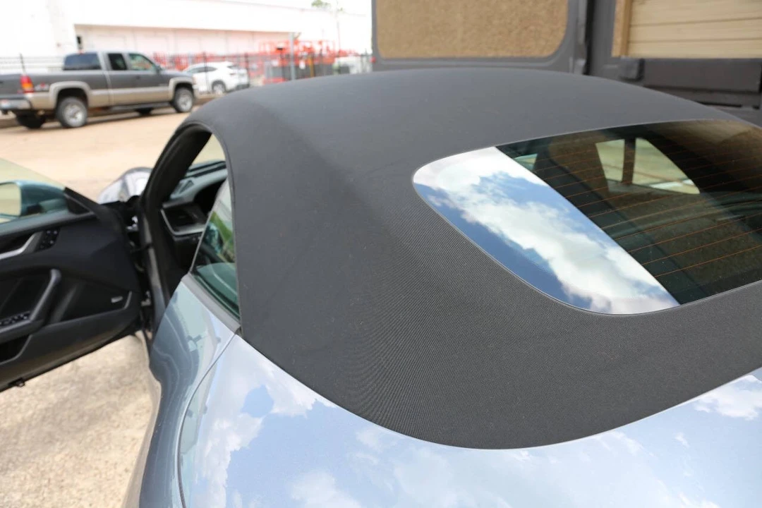 2025 Porsche 992 Carrera - Image 16 of 21