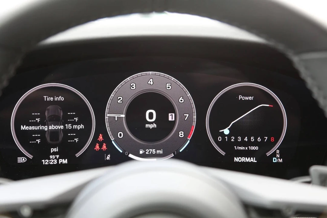 2025 Porsche 992 Carrera - Image 19 of 21