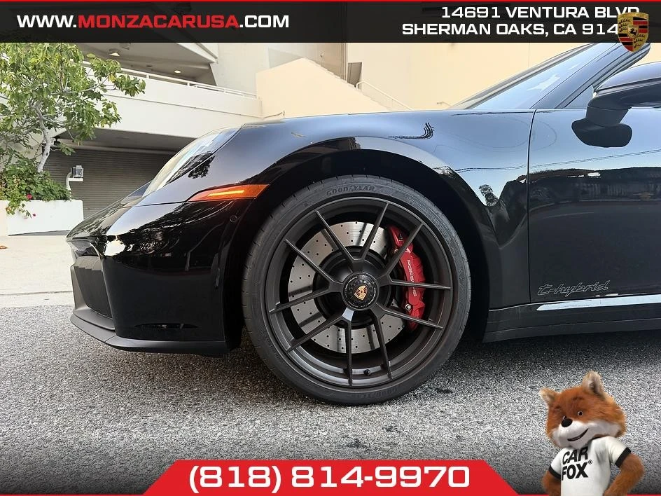 2025 Porsche 911 - Image 6 of 11