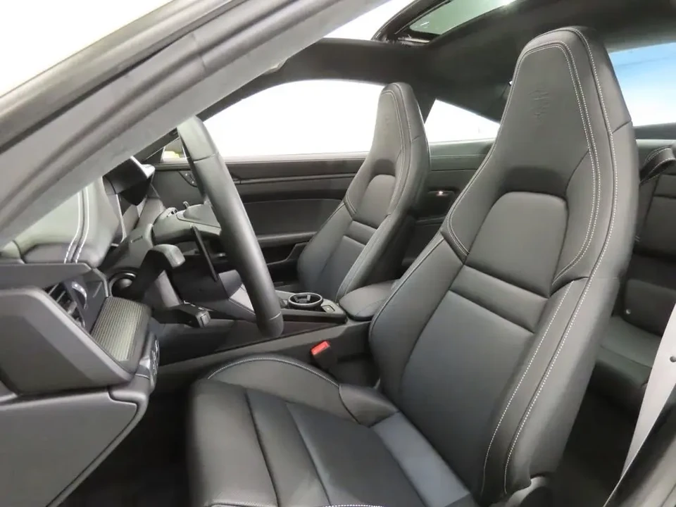 2025 Porsche 992 Carrera GTS - Image 6 of 6