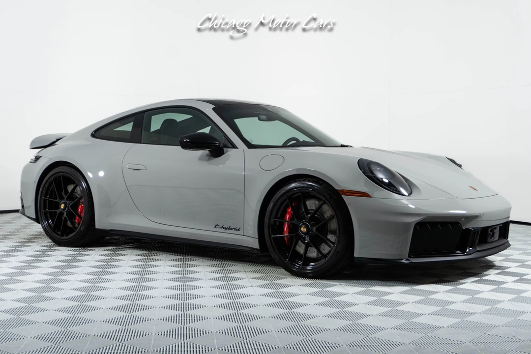 2025 Porsche 992 Carrera GTS - Image 8 of 12