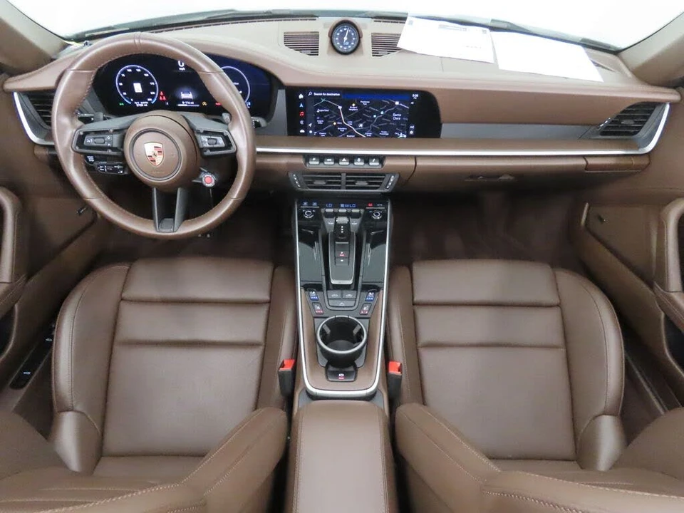 2025 Porsche 911 - Image 23 of 31