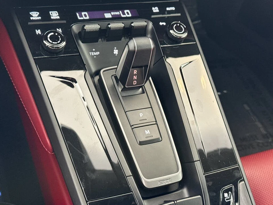 2025 Porsche 911 - Image 21 of 29