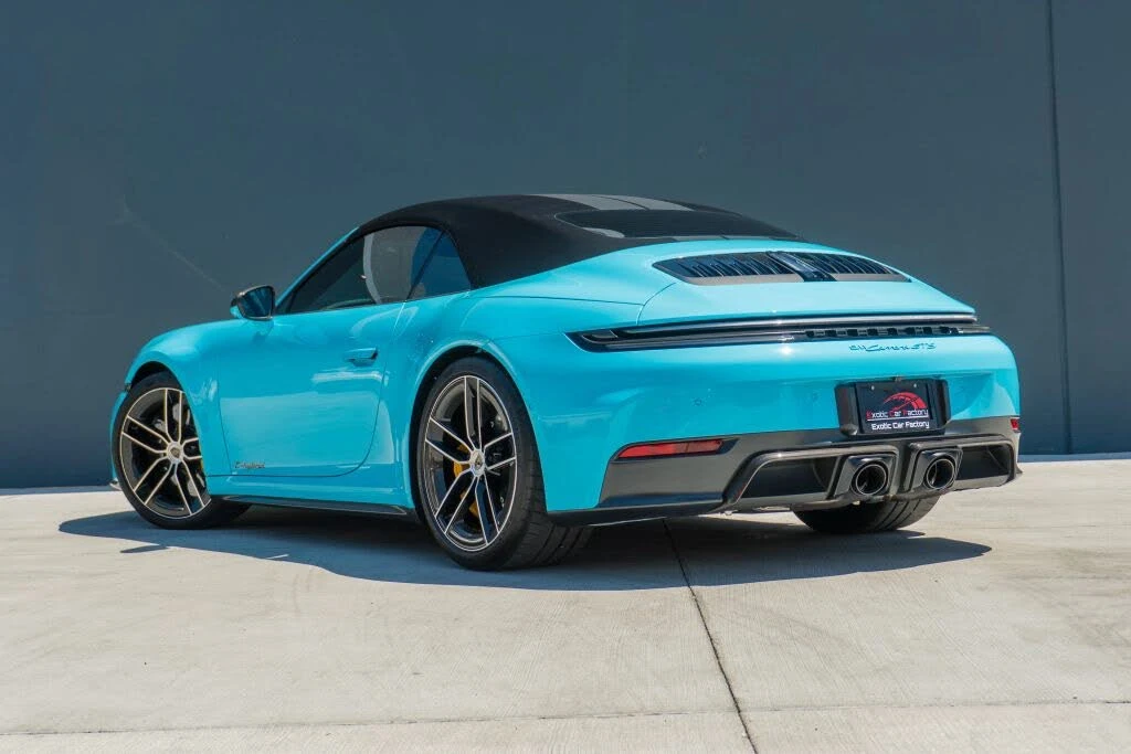 2025 Porsche 911 - Image 11 of 31