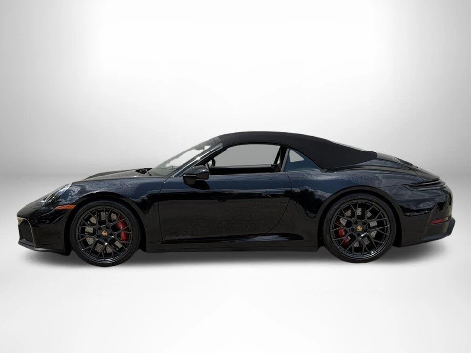 2025 Porsche 911 - Image 7 of 31
