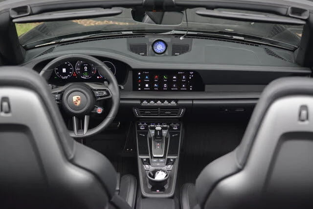 2025 Porsche 992 Carrera GTS - Image 19 of 31