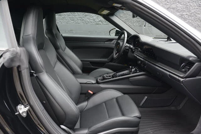 2025 Porsche 992 Carrera GTS - Image 26 of 31