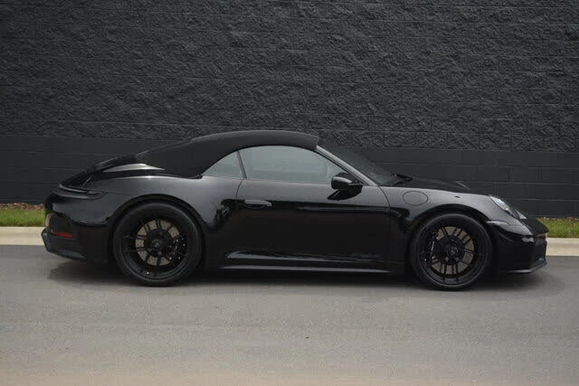 2025 Porsche 992 Carrera GTS - Image 8 of 31