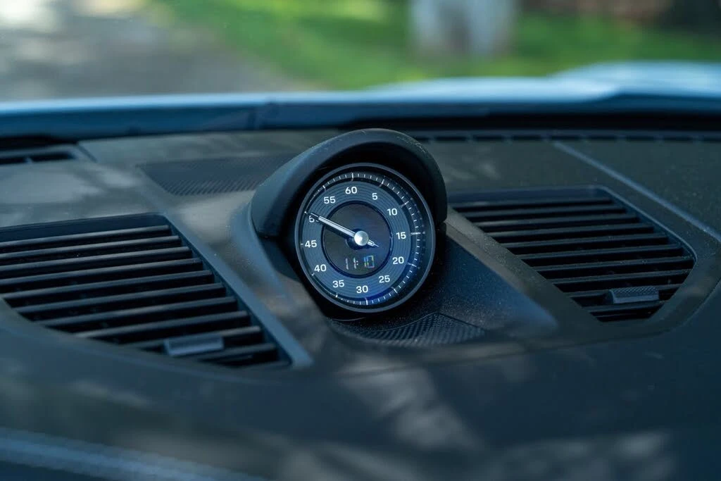 2025 Porsche 911 - Image 27 of 31