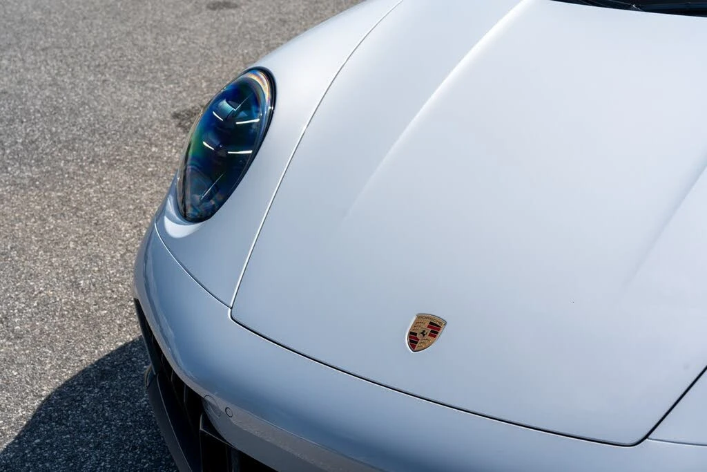 2025 Porsche 911 - Image 18 of 31