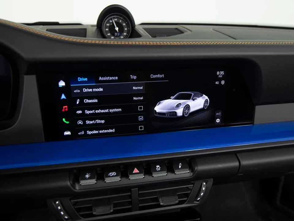 2025 Porsche 911 - Image 23 of 31
