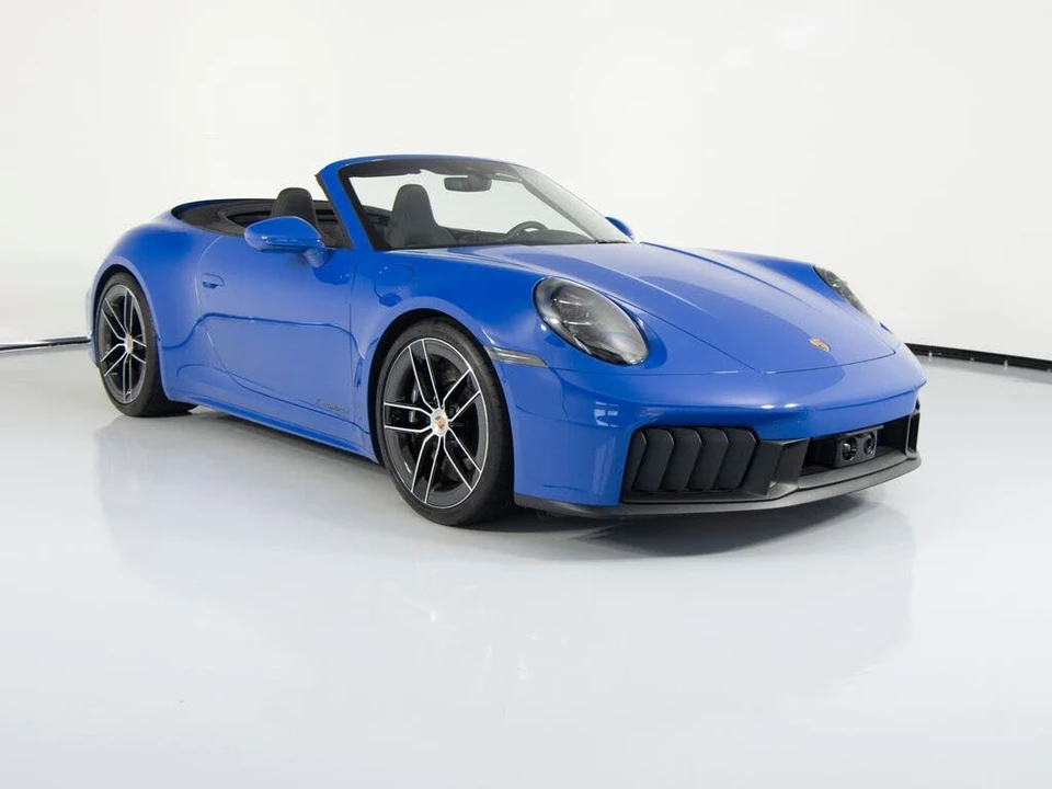 2025 Porsche 911 - Image 9 of 31