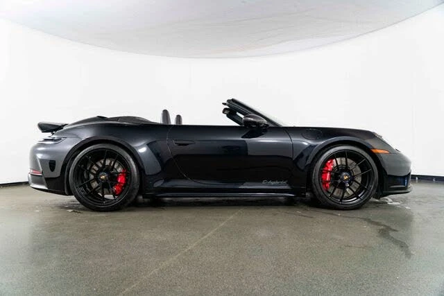 2025 Porsche 992 Carrera GTS - Image 9 of 31