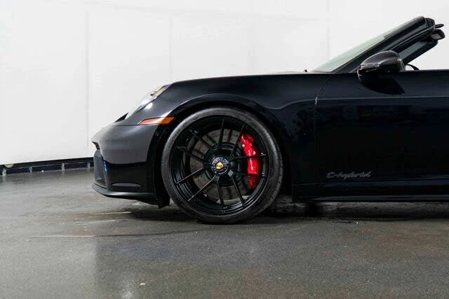 2025 Porsche 992 Carrera GTS - Image 12 of 31