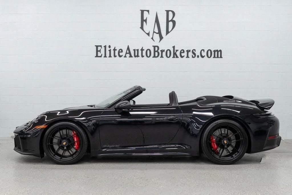 2025 Porsche 911 - Image 2 of 31