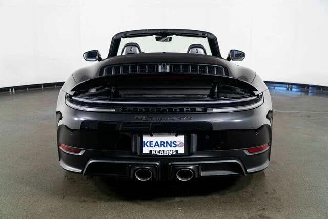 2025 Porsche 992 Carrera GTS - Image 7 of 31