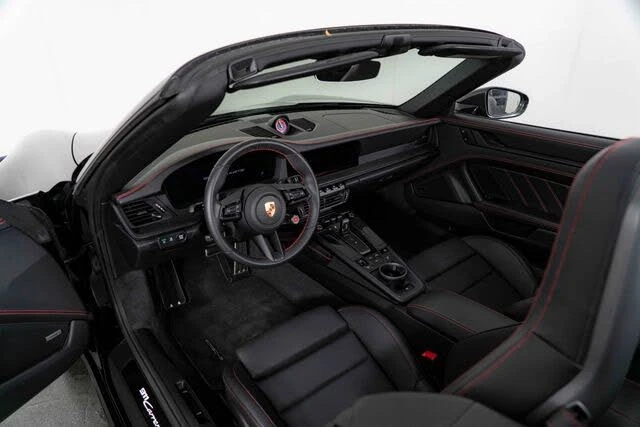 2025 Porsche 992 Carrera GTS - Image 16 of 31