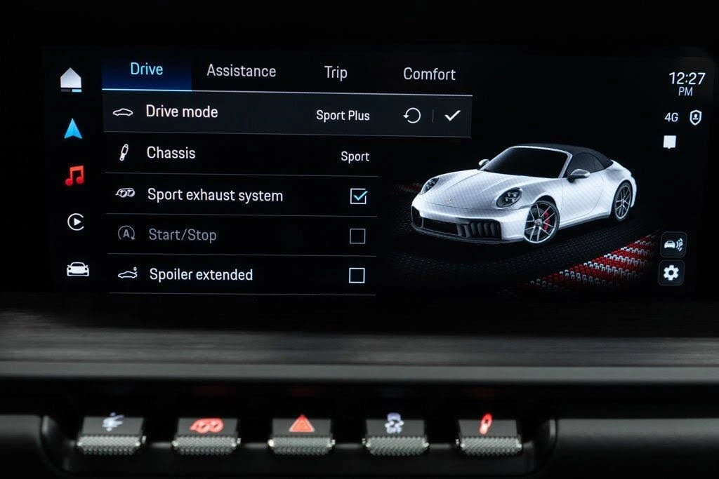 2025 Porsche 911 - Image 29 of 31