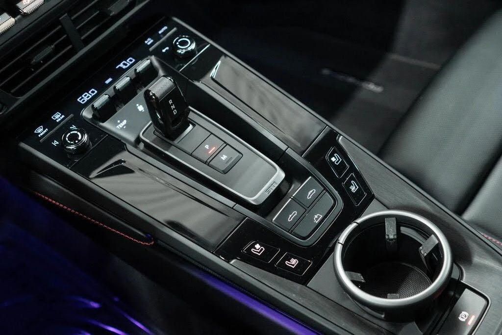 2025 Porsche 911 - Image 20 of 31