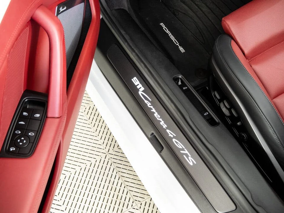 2025 Porsche 992 Carrera GTS - Image 8 of 31