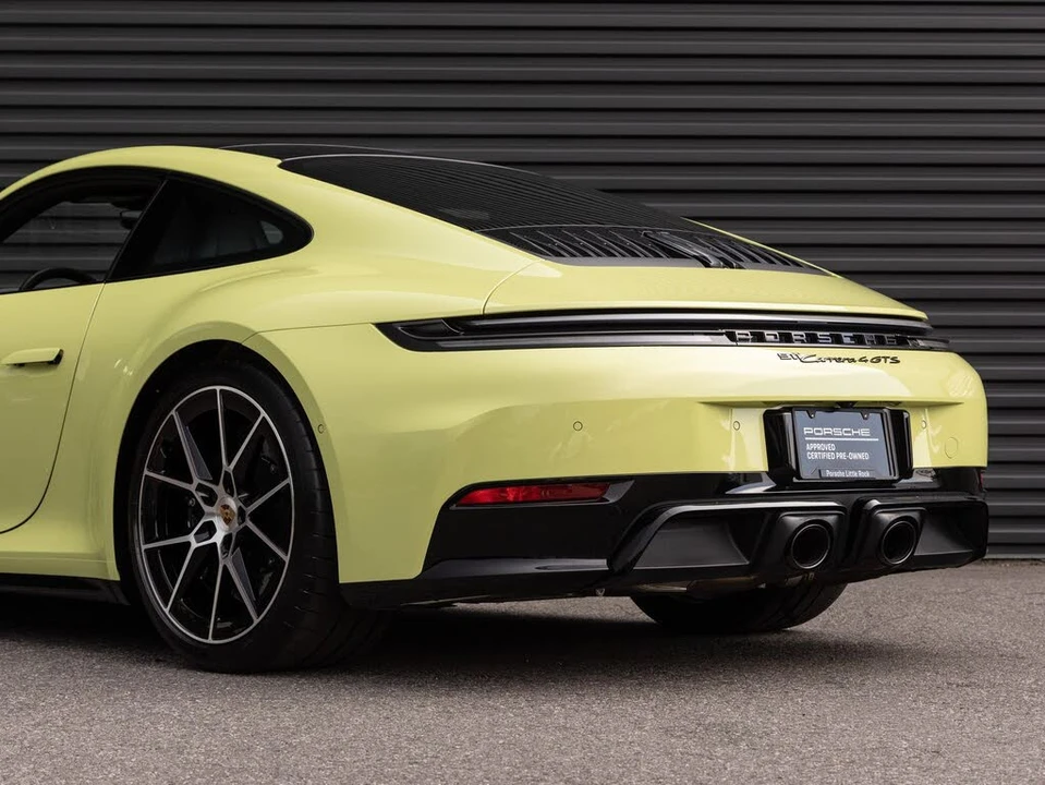 2025 Porsche 992 Carrera GTS - Image 11 of 31