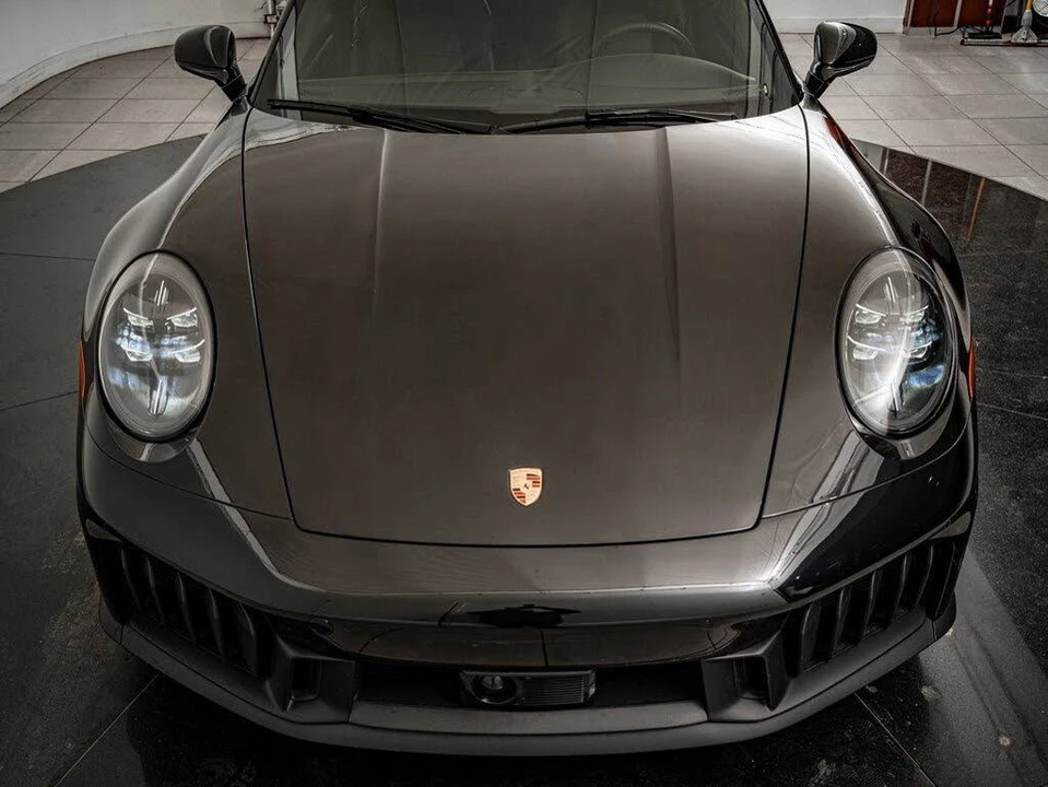 2025 Porsche 992 Carrera GTS - Image 16 of 31