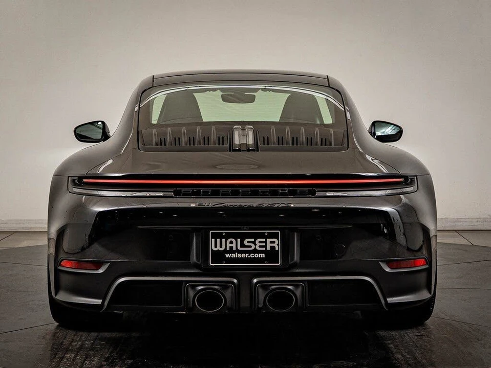 2025 Porsche 992 Carrera GTS - Image 6 of 31