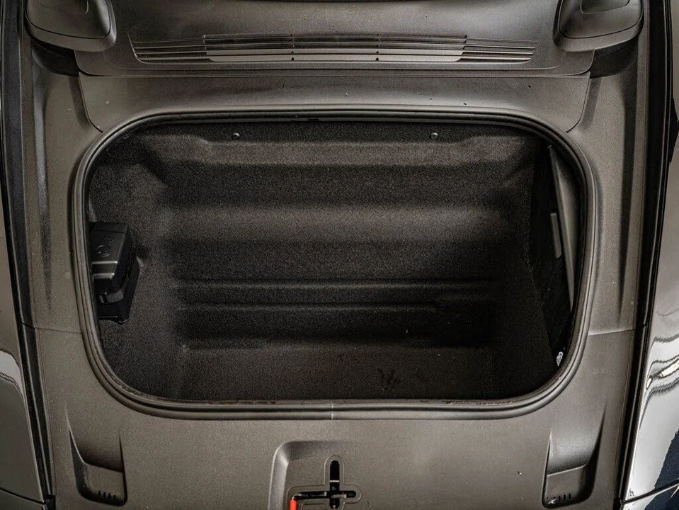2025 Porsche 992 Carrera GTS - Image 28 of 31