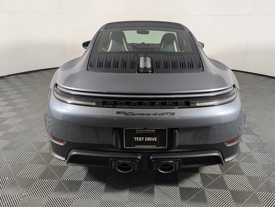 2025 Porsche 911 - Image 6 of 31