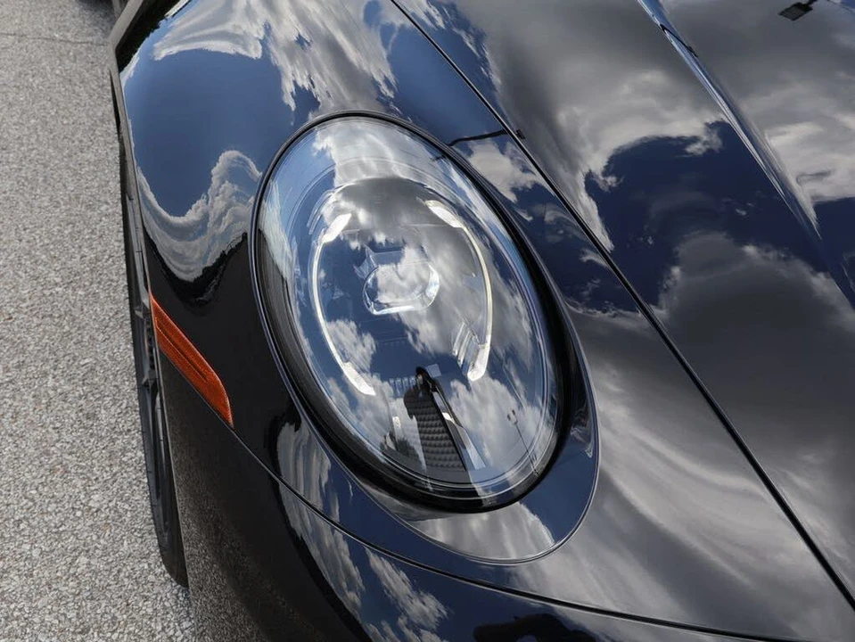 2025 Porsche 992 Carrera GTS - Image 14 of 31