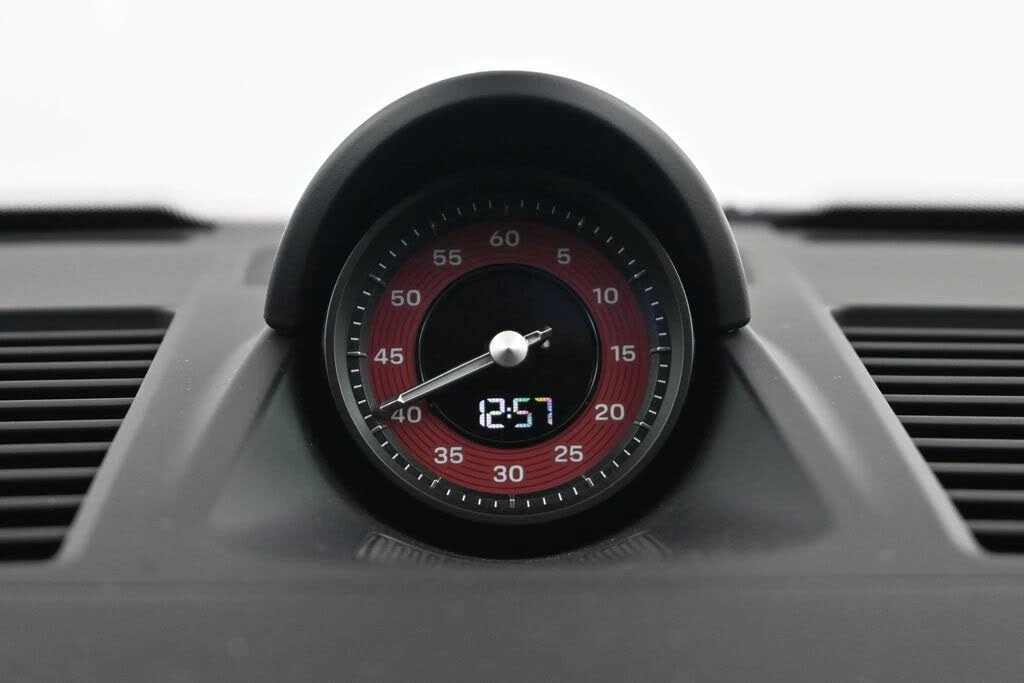 2025 Porsche 992 Carrera GTS - Image 10 of 31