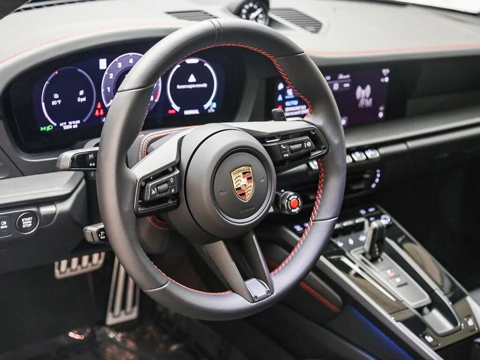 2025 Porsche 992 Carrera GTS - Image 20 of 31