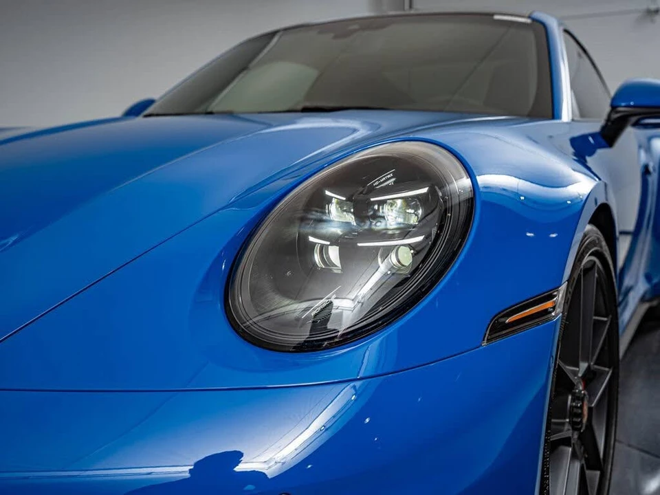 2025 Porsche 911 - Image 16 of 31