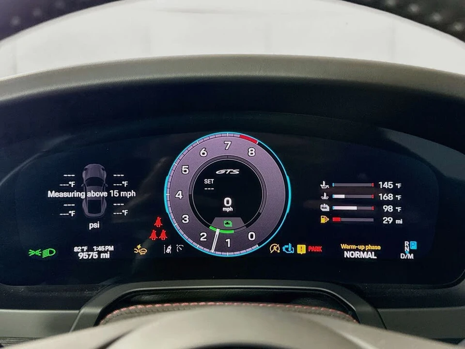 2025 Porsche 911 - Image 16 of 29