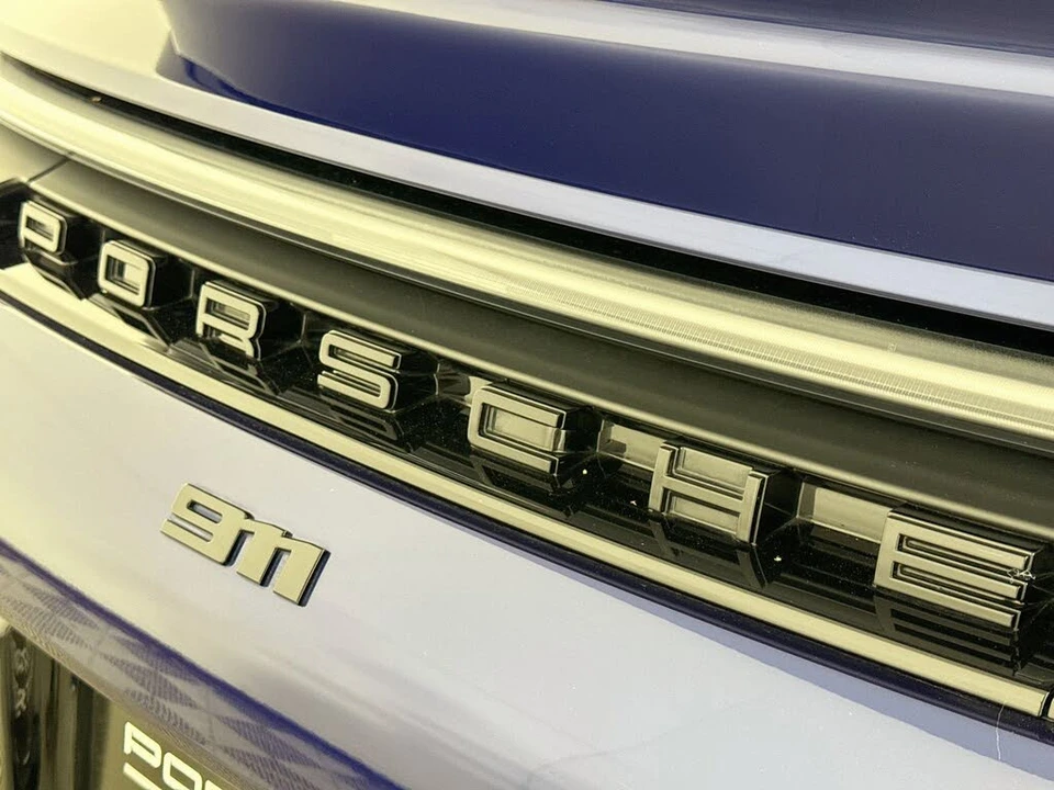 2025 Porsche 911 - Image 28 of 29